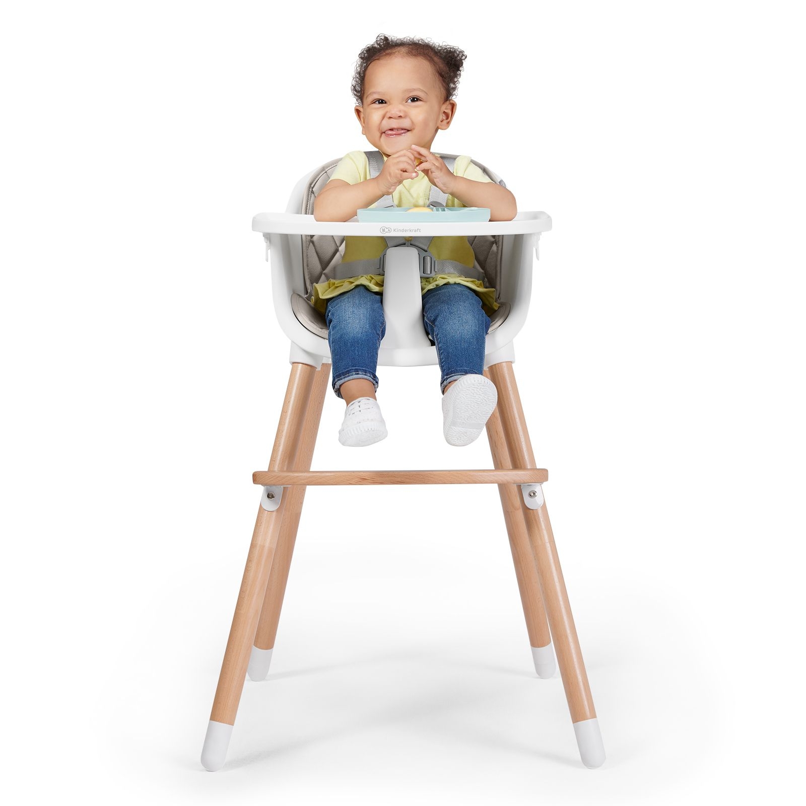 Une chaise qui  grandit avec l'enfant